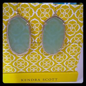 Kendra Scott Gold Danielle Earring Chalcedony